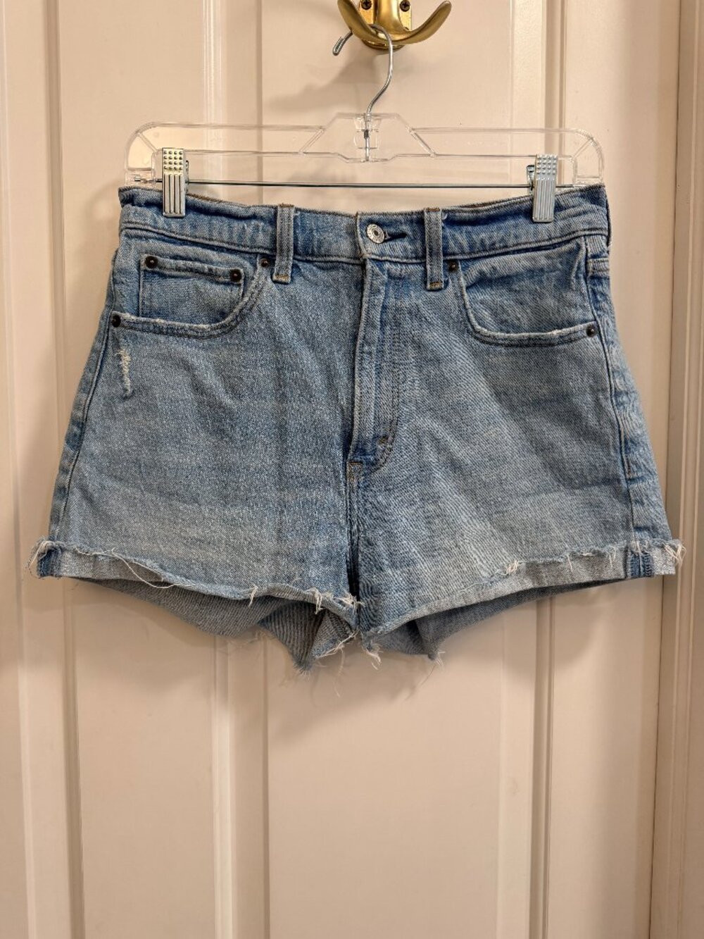 Abercrombie & Fitch The Mom Short High Rise Denim Shorts Size 27
